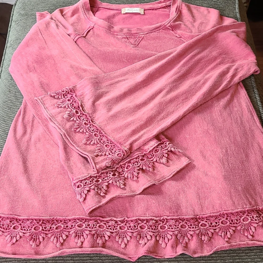 Altar'd State Blouse - Picture 13 of 13